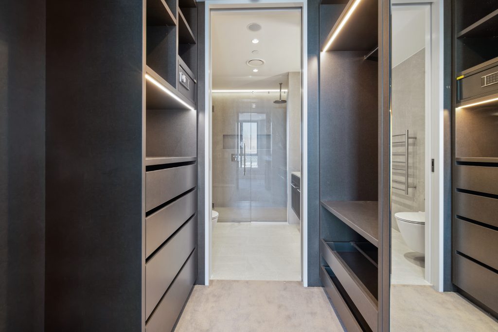 Parnell Wardrobe